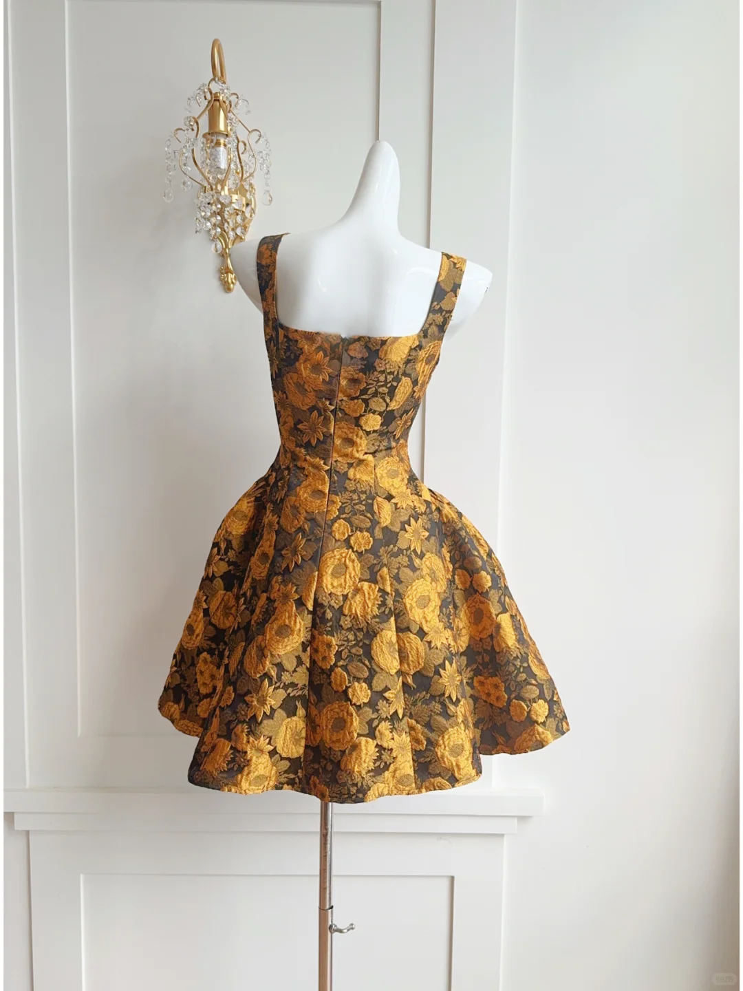 Unique Satin Print Floral Yellow A Line Short Graduation Homecoming Dress 19th Birthday Outfits Y9631