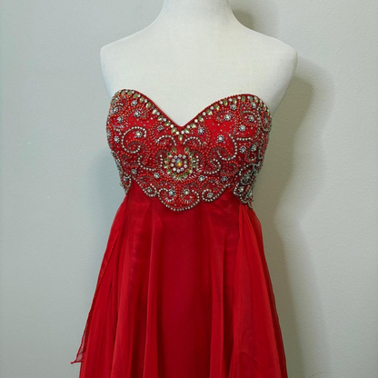 Vintage Red Strapless Chiffon Beaded Short Cocktail Dress Homecoming Dress Y9236