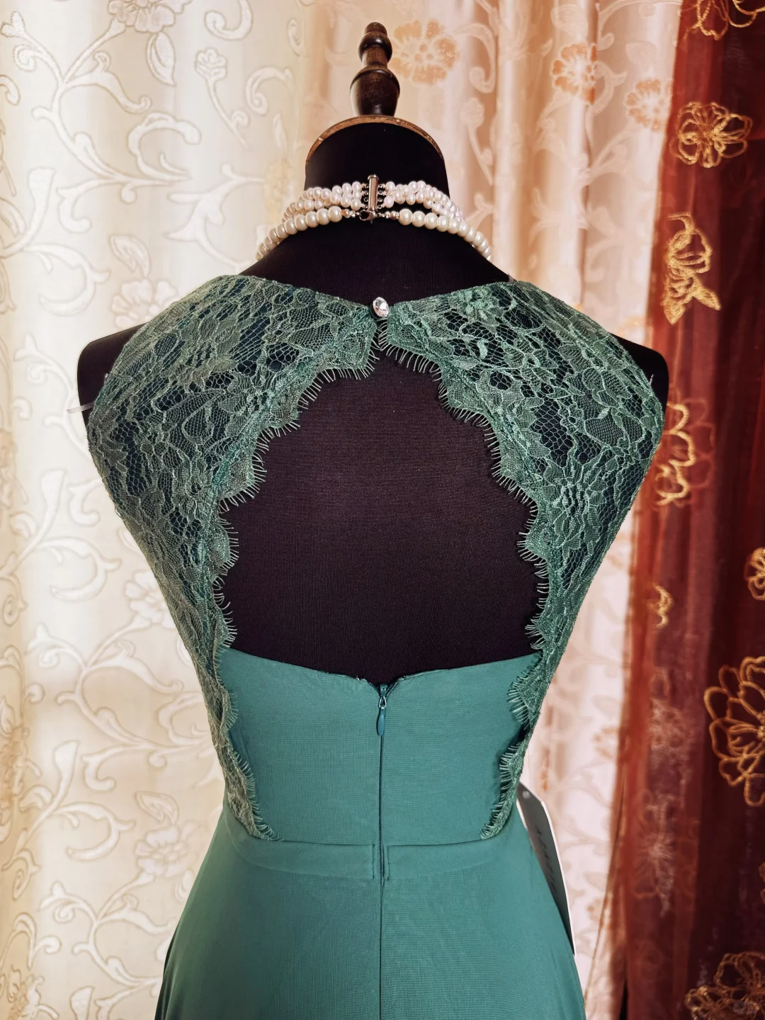 Vintage Green Sleeveless Chiffon Lace A Line Long Wedding Guest Dress Backless Party Dress SP2192