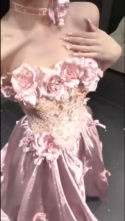 Glamorous Pink Strapless Satin Lace Long Prom Dress Party Gown With 3D Flowers SP2176