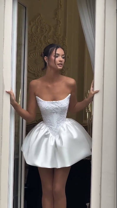 Pretty Strapless Satin Short Prom Dress White Short Homecoming Dress SP3682