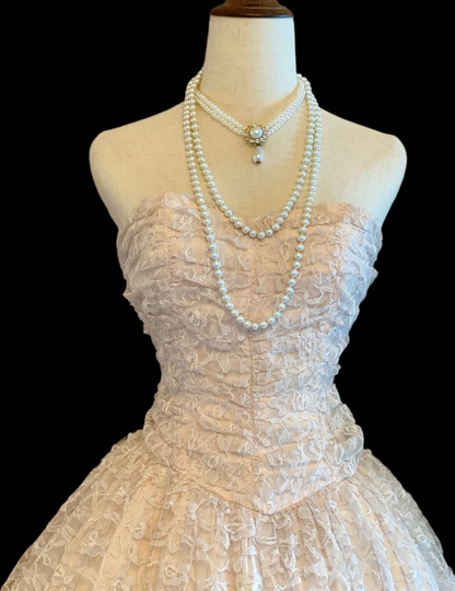Pretty Sweetheart Neck White Lace Ball Gown Long Birthday Party Dress SP4086