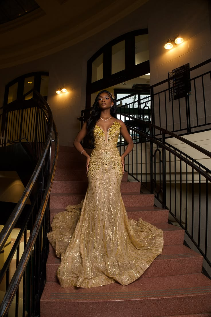 Gorgeous Sweetheart Neck Gold Satin Sequin Beaded Mermaid Long Party Dress SP3728