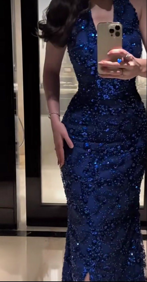 Gorgeous V Neck Halter Royal Blue Sequin Beaded Slit Mermaid Evening Dress Long Prom Gown SP885