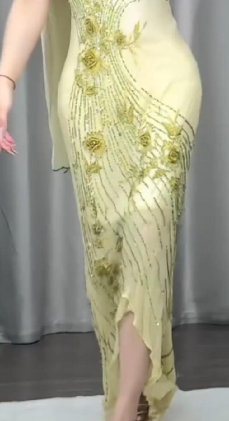 Glamorous Halter V Neck Yellow Chiffon Beaded Mermaid Long Evening Dress Prom Dress With Ribbon SP1151