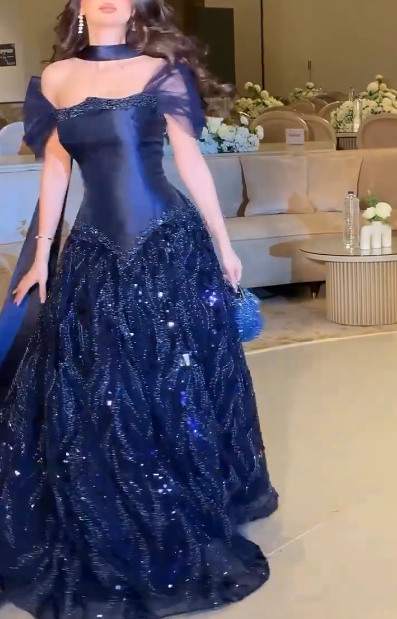 Gorgeous Navy Blue Satin Tulle Sequin Beaded Ball Gown Formal Party Dress With Scarf SP576