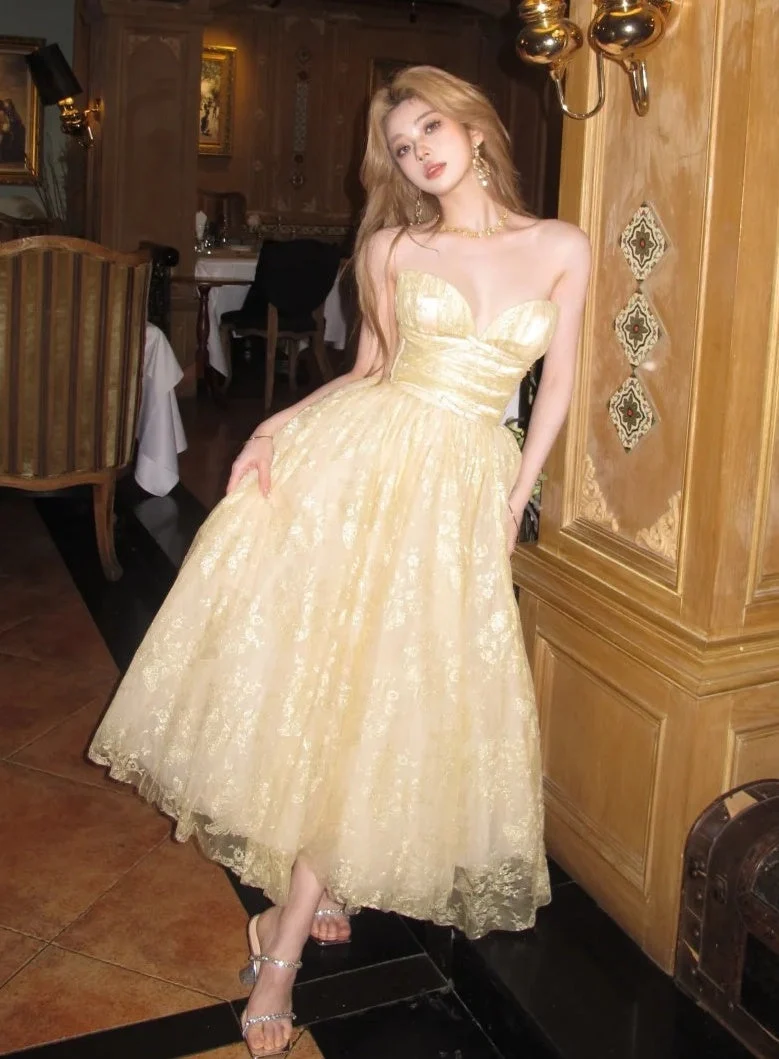 Shiny Sweetheart Neck Tulle Lace Long Birthday Party Dress Gold Long Prom Gown SP3882