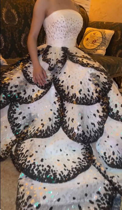 Gorgeous Strapless White Satin Sequin Beaded Long Evening Dress Formal Birthday Prom Gown SP651