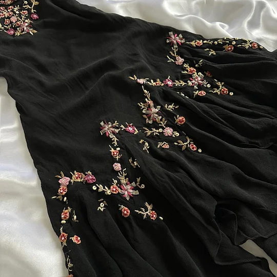 Charming Black Spaghetti Straps Chiffon Appliques Mermaid Party Dress Evening Gown Y9743