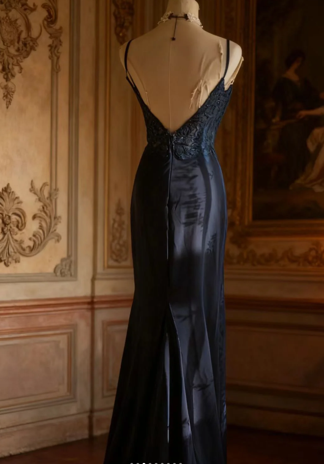 Vintage Spaghetti Straps Navy Blue Satin Appliques Mermaid Evening Dress Long Wedding Guest Dress SP1022