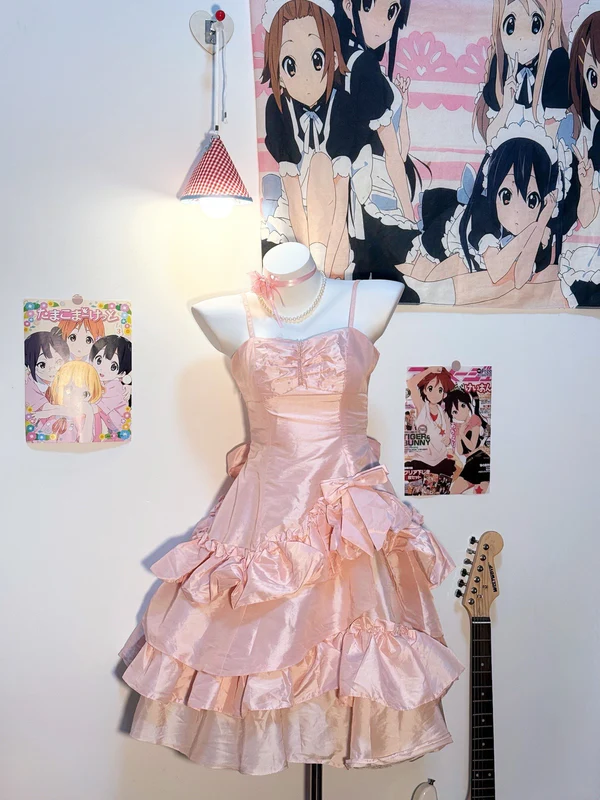 Cute Spaghetti Strap Pink Satin Ruffle Short Birthday Outfits Formal Homecoming Dress Y9578