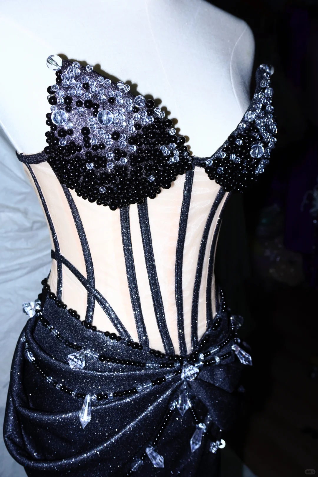 Charming Black Strapless Satin Sequin Beaded Mermaid Long Party Dress Prom Gowns SP4216