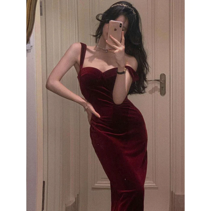 New Summer Women Vintage Sleeveless Velvet Dress Female Spaghetti Strap Sexy Bodycon Dress Ladies Elegant Evening Dress Y1654